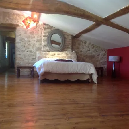Le Chateau De Sauros *