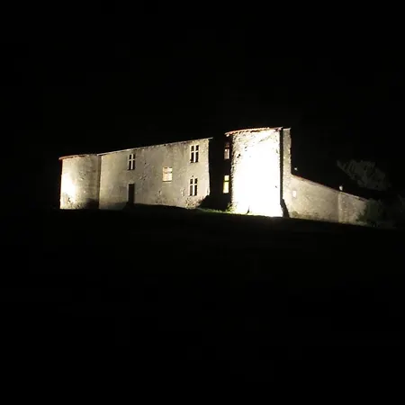 Landhaus Le Chateau De Sauros Bazas